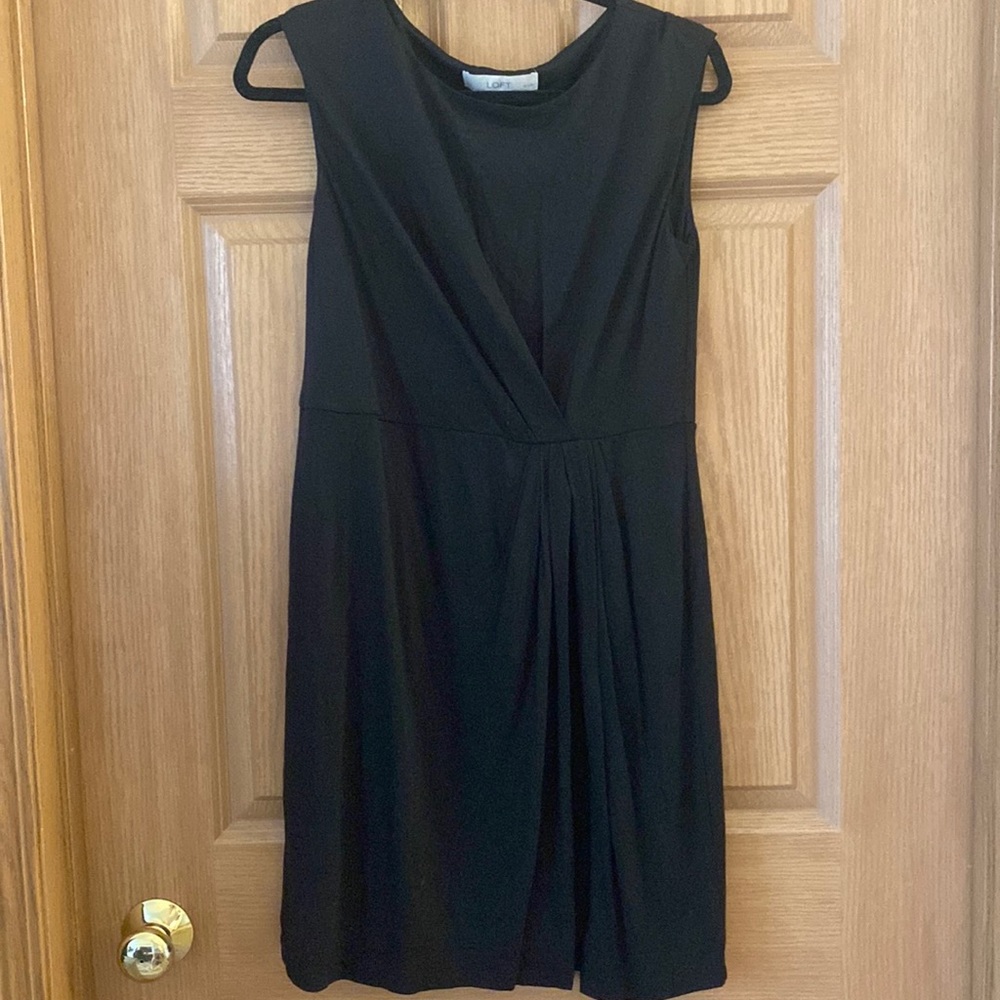 ✨Ann Taylor LOFT Little Black Dress ✨